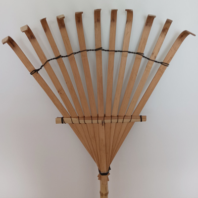 11 zębów 145 cm Bambusowe grabie Ręcznie wykonane nierdzewne grabie ogrodowe Harrow
