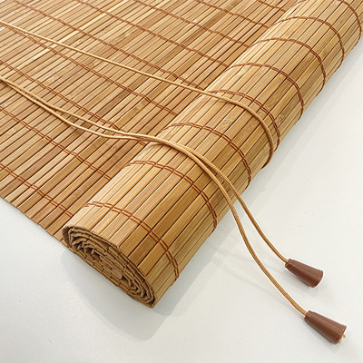 1,8 m Nature Bamboo Roll Up Shade do okien Kolorowe zasłony rzymskie Filtrowanie światła