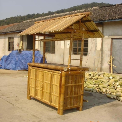 220x160cm Tiki Bar Bambusowa ławka z wodoodpornymi krzesłami dachowymi na zewnątrz