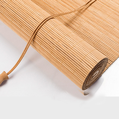 1,8 m Nature Bamboo Roll Up Shade do okien Kolorowe zasłony rzymskie Filtrowanie światła