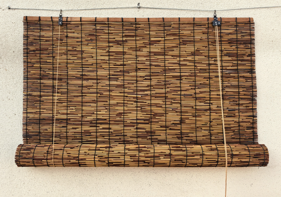 Natural Reed Roll-up Blind with 70% Light Blockage Łatwe w instalacji i dłuższy czas trwania